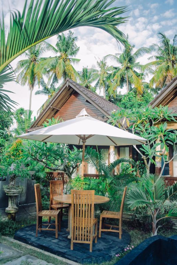 Mertasari Bungalows Ped Exteriör bild